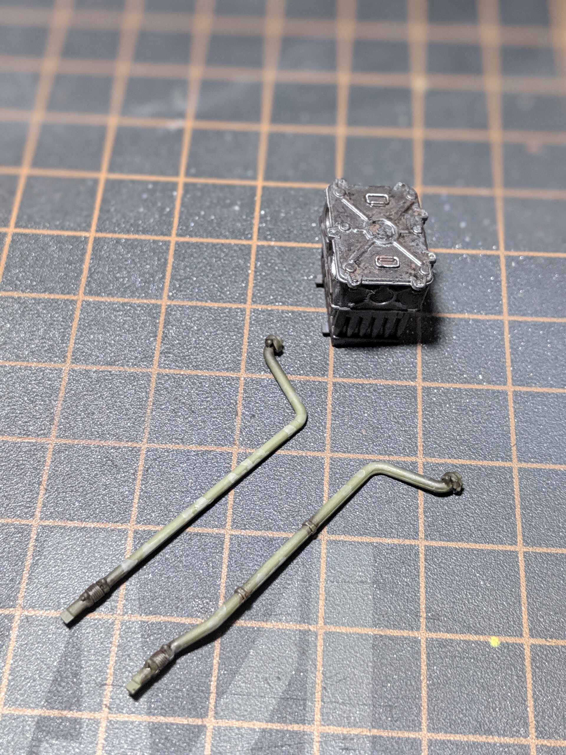 00100lPORTRAIT_00100_BURST20191228200906051_COVER