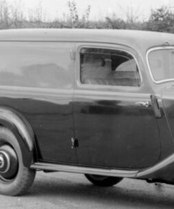 774cbf1a0d2d463daf2e0e8bb231ce1c~2