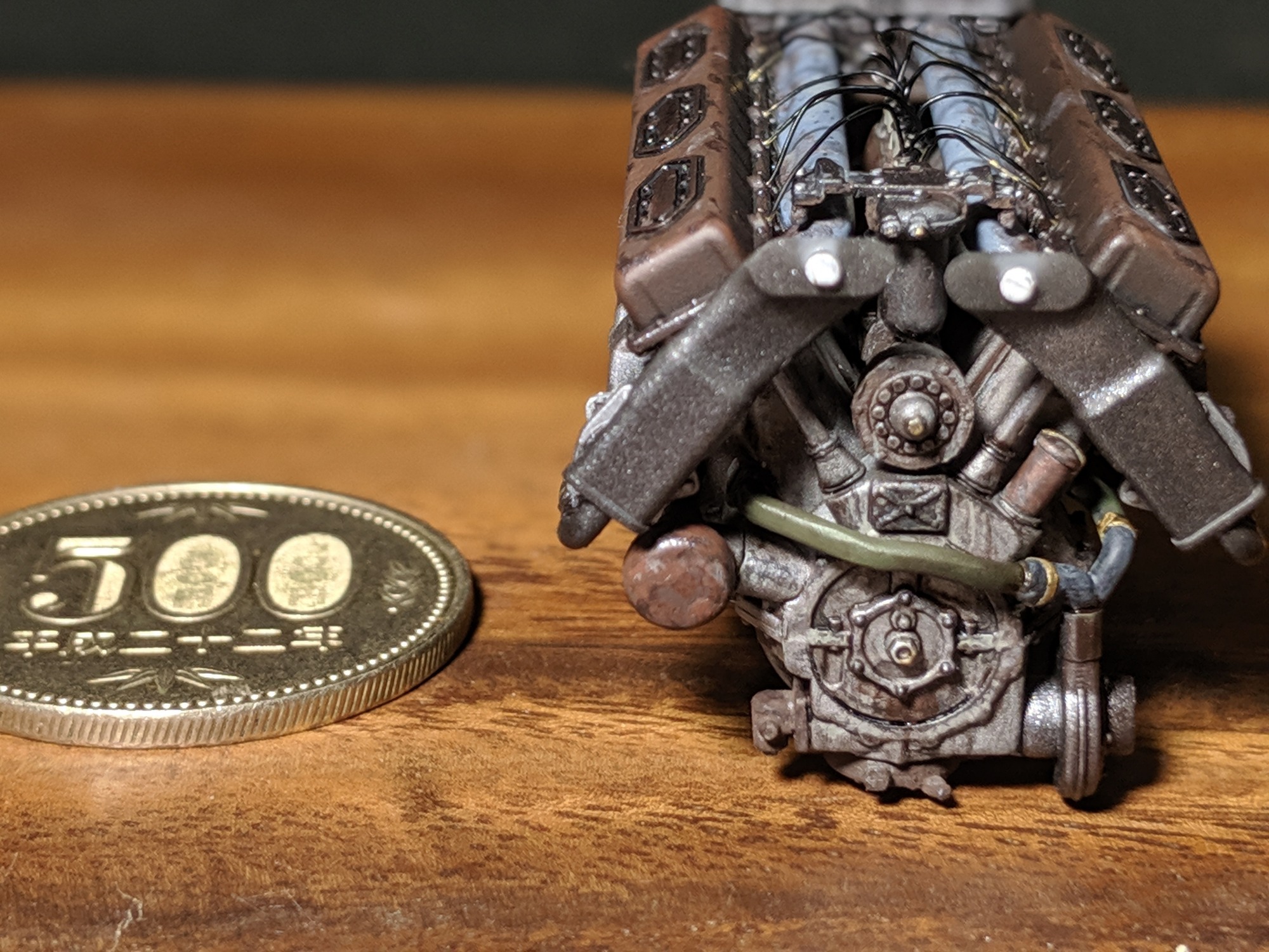 00100lPORTRAIT_00100_BURST20191228204722564_COVER