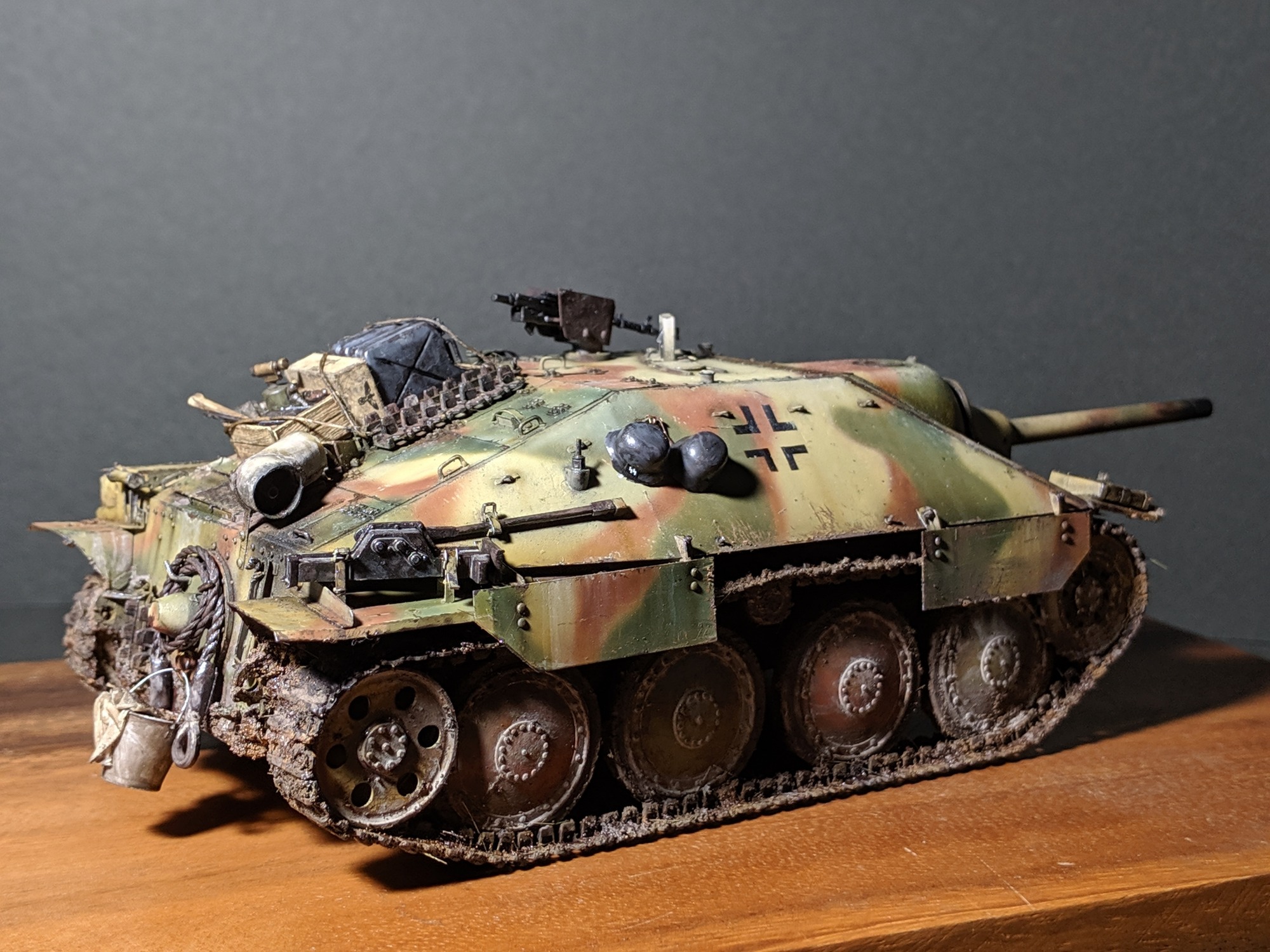 00100lPORTRAIT_00100_BURST20200307000612773_COVER