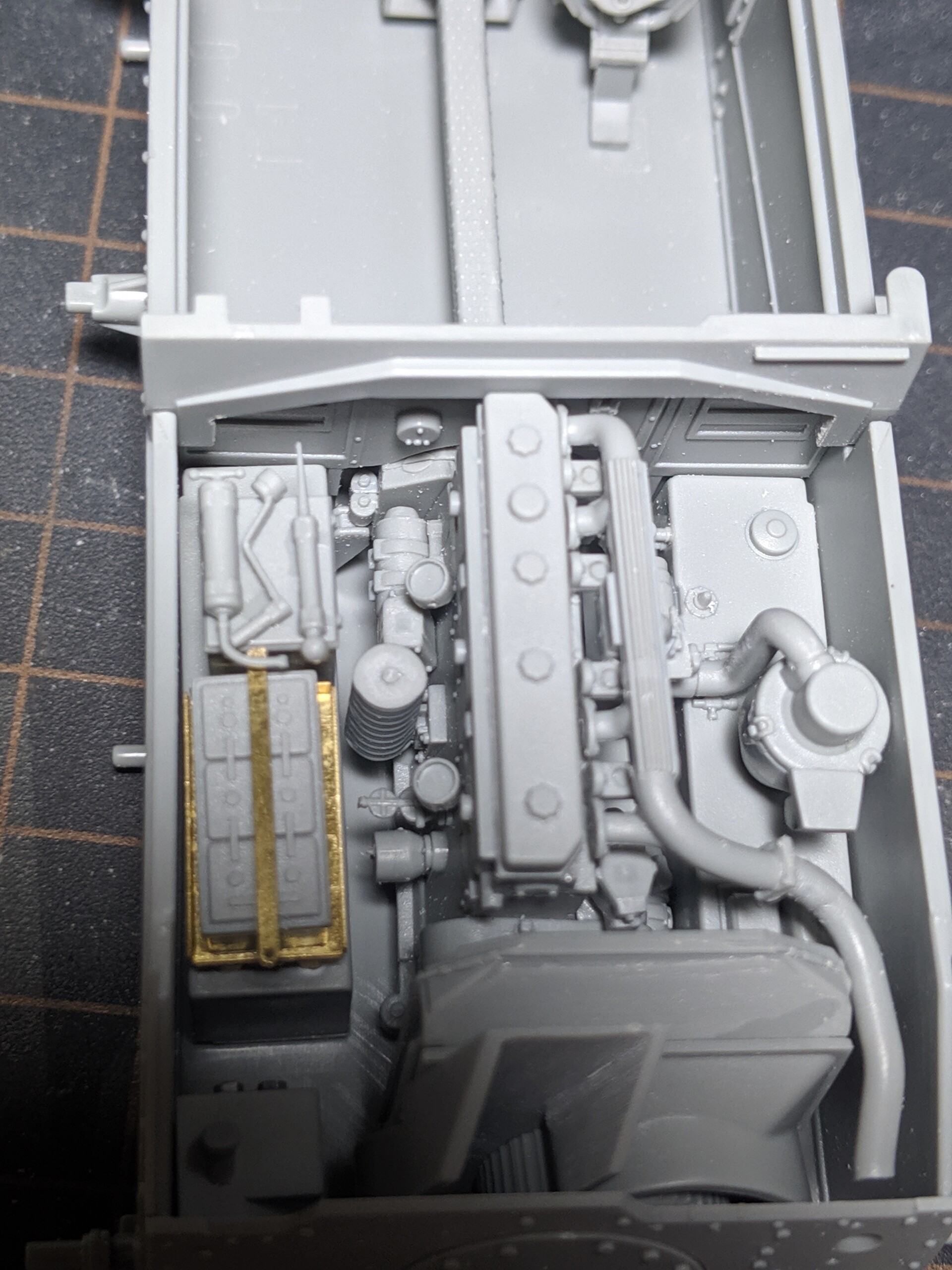 00000PORTRAIT_00000_BURST20200508170638517