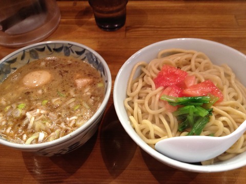 20111105_051321000_iOS