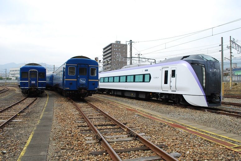 長野総合車両センター公開その1 53系 24系 Terminus 終着駅は始発駅 長野総合車両センター公開その1 53系 24系 Terminus 終着駅は始発駅