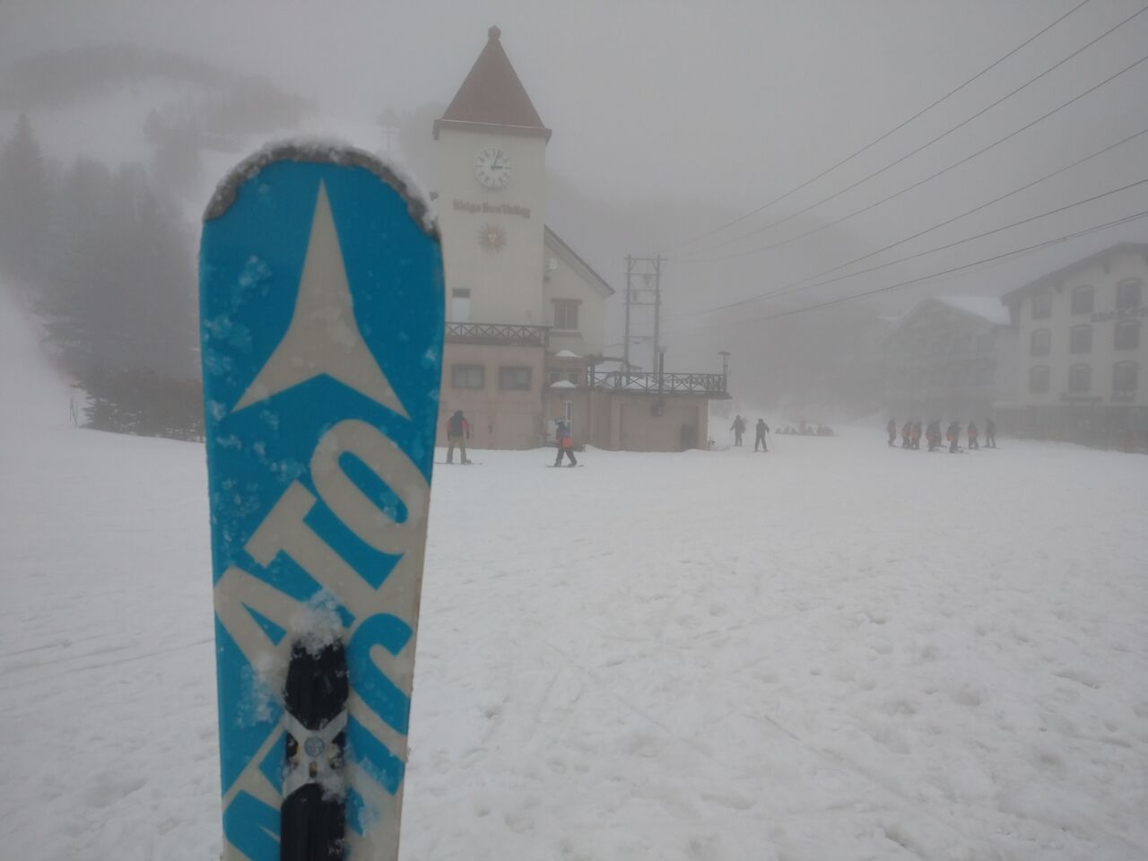 21 3 13 志賀高原 奥志賀カフェ巡りと60分7本勝負 ペンギンのロッカールーム