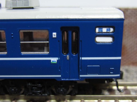 b12