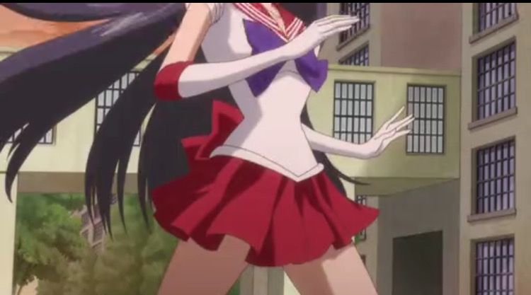 敗北直前の赤いミニスカート セーラームーンクリスタルact15