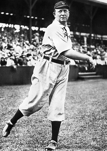 Cy_Young_1_MLB_HOF