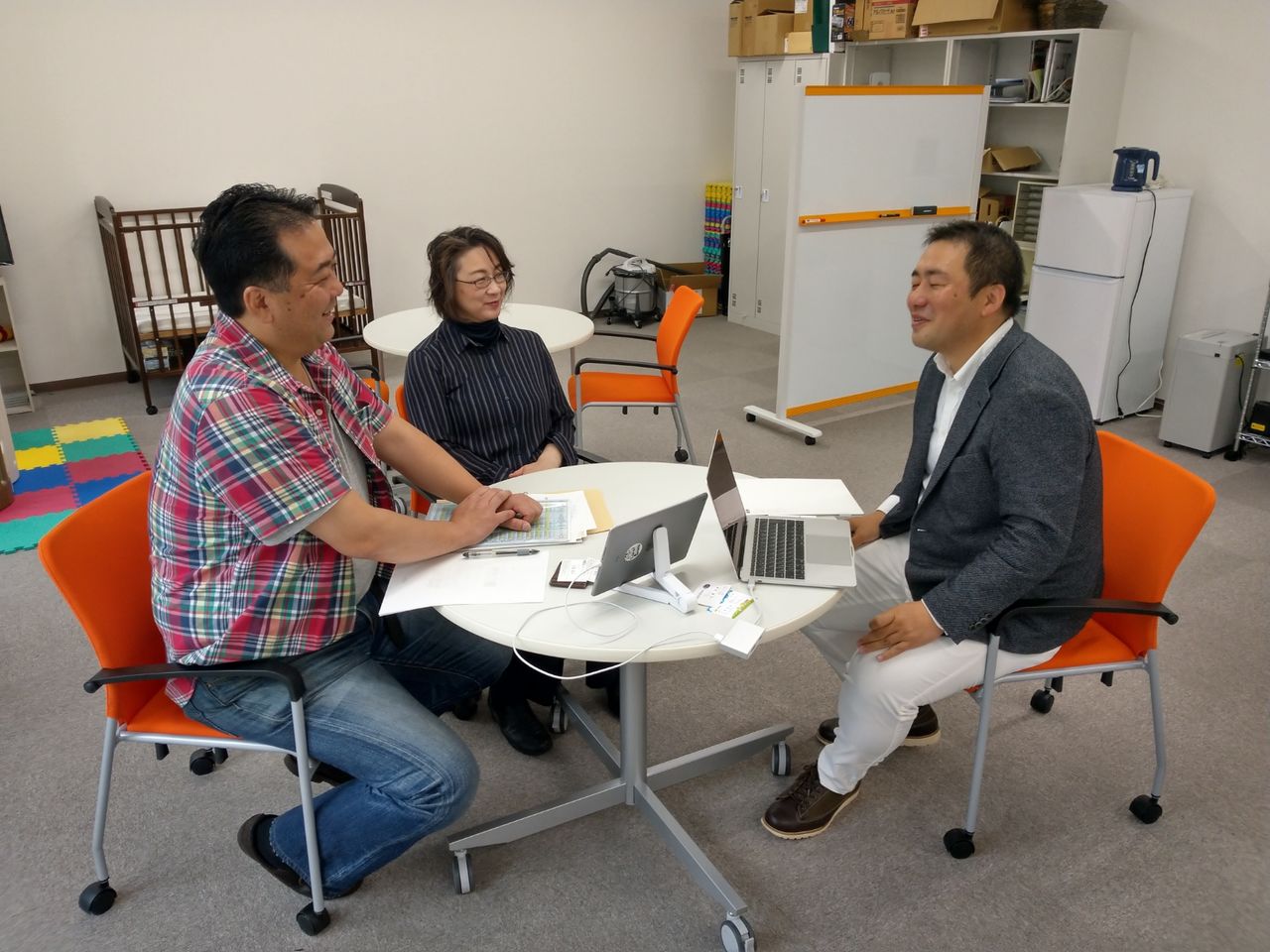 中園町のパラダイスカフェさんご来所 新たな集客プランについて考えていきます 釧路のビジネスを応援するk Biz ケービズ スタッフブログ