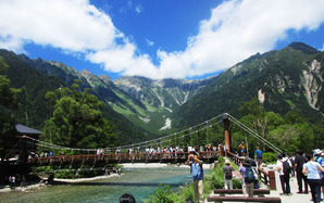 ����Ȳ�Ƹ����