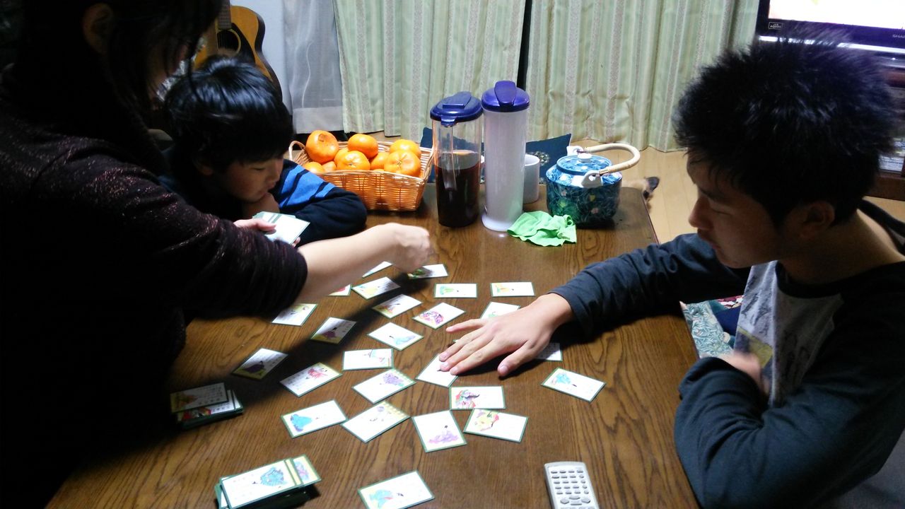 家族で百人一首大会 魚屋のたわごと ざれごと ひとりごと