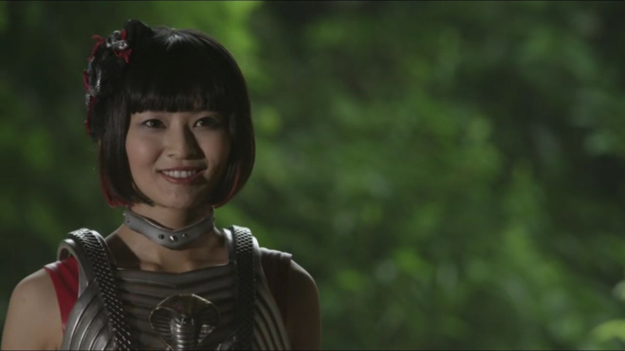 ショウ対ギナ スペクター ヒーローが女に負けるなんて コニシキのブログ