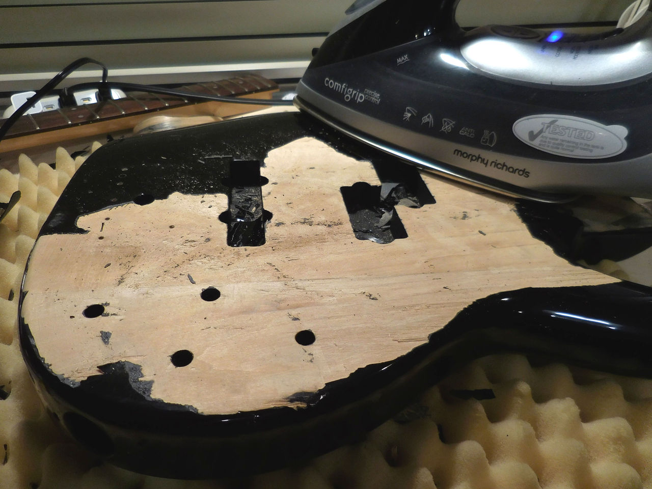 ベースギター再生 塗装はがし アイロン式 K Noshiのblog