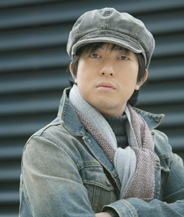 ��󡦥���(YoonGun)