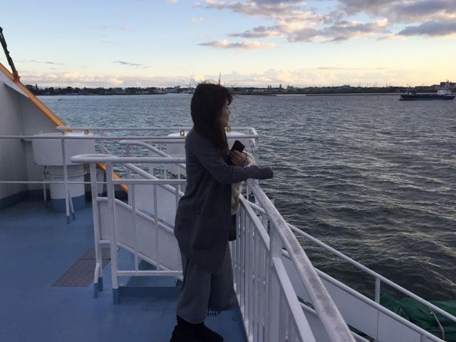 ちょっとひと息1 １０５ 黄昏る女と 酔う男 静岡の狭小住宅 建築システム の現場日記