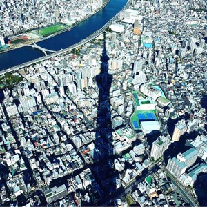 東京スカイツリー 影