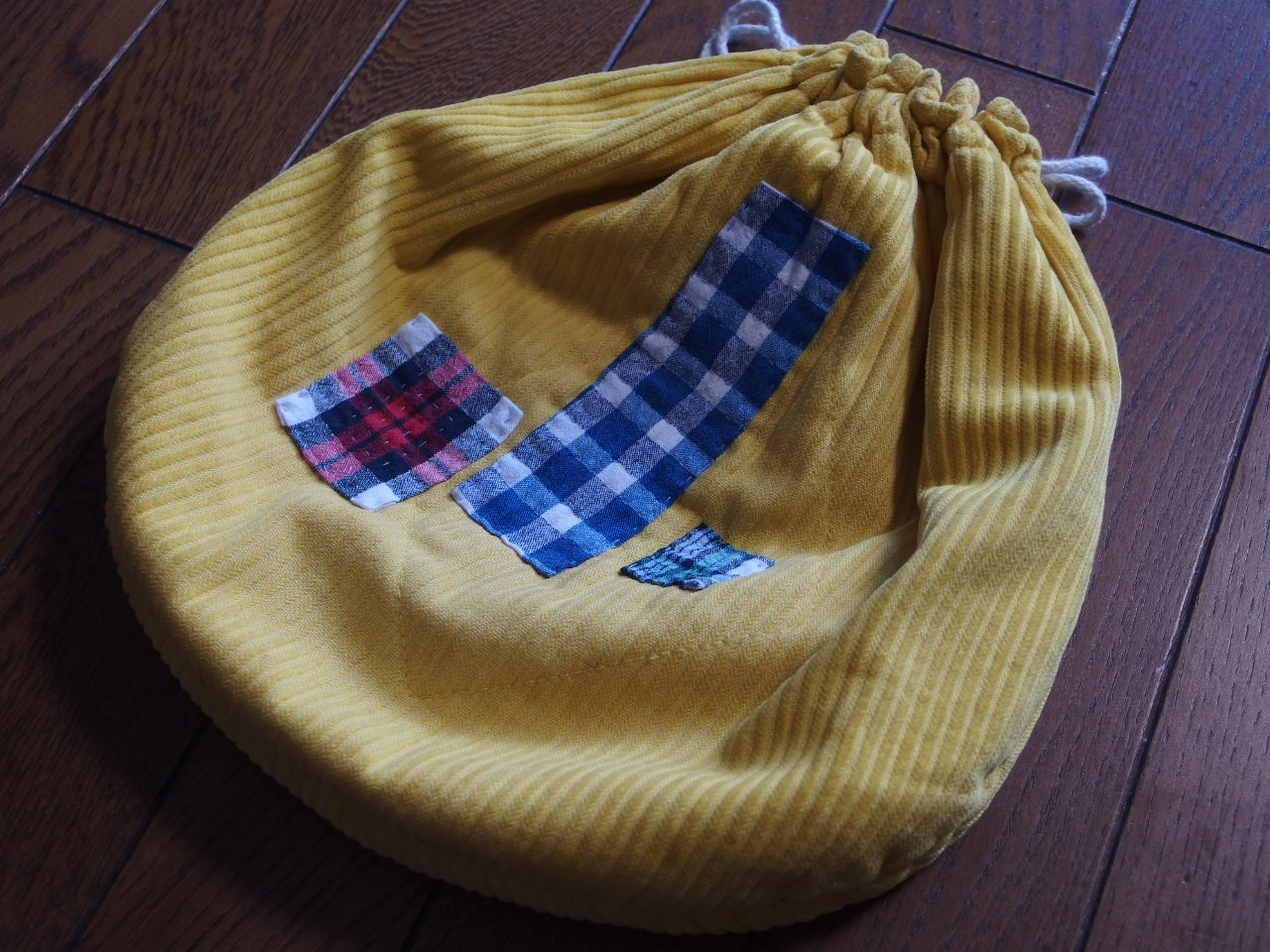 繕いもの あめの日 はれの日 くもりの日