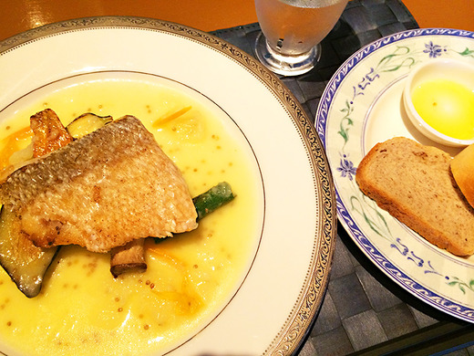 地中海料理&ギャラリー 雲茶 ランチの鮮魚ソテー
