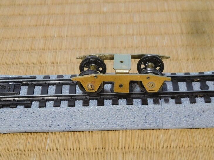 DF50(その2）中央台車動輪12mmゲージへ改軌 : すずしろ鉄道日記