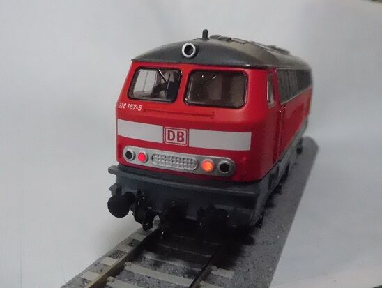 ドイツディーゼル機関車BR218(その1) : すずしろ鉄道日記 ドイツディーゼル機関車BR218(その1) : すずしろ鉄道日記