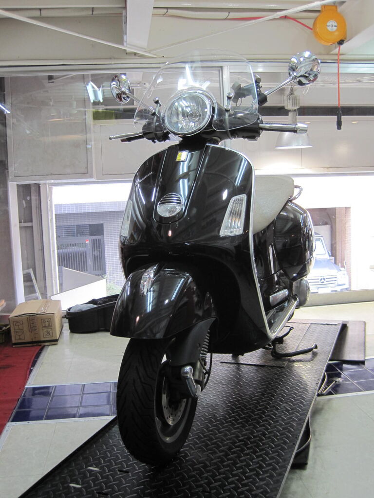 vespa gts250ie 実働ECU 走行距離4万キロから取り外し vespa gts250ie