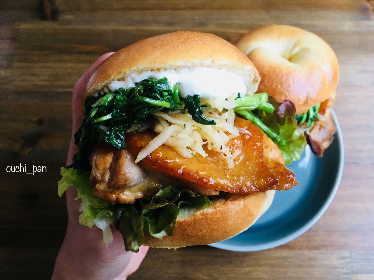 ベーグルで照り焼きチキンサンド ちいさんちのごはん