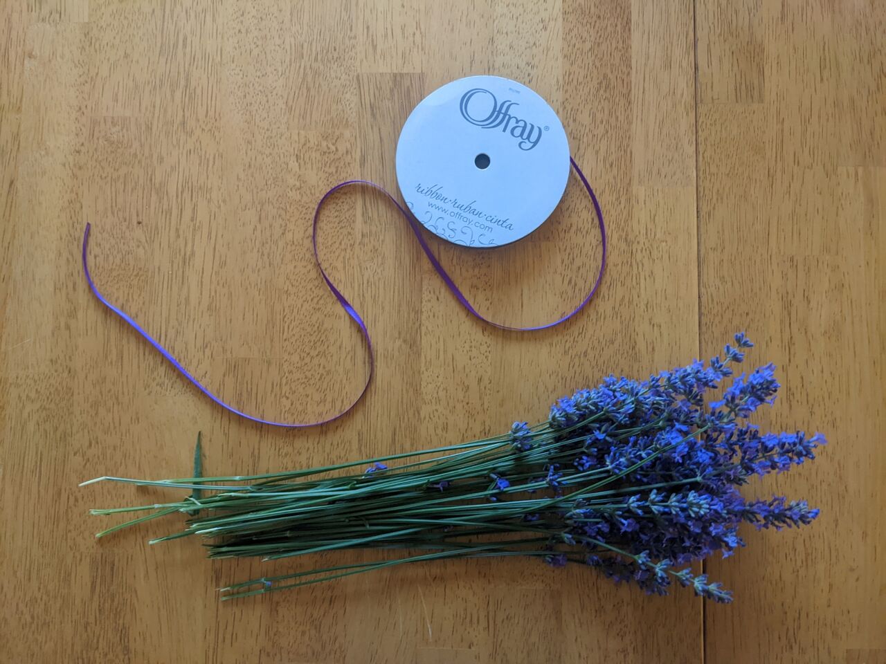 ラベンダーワンドの作り方 カナダ 山暮らし