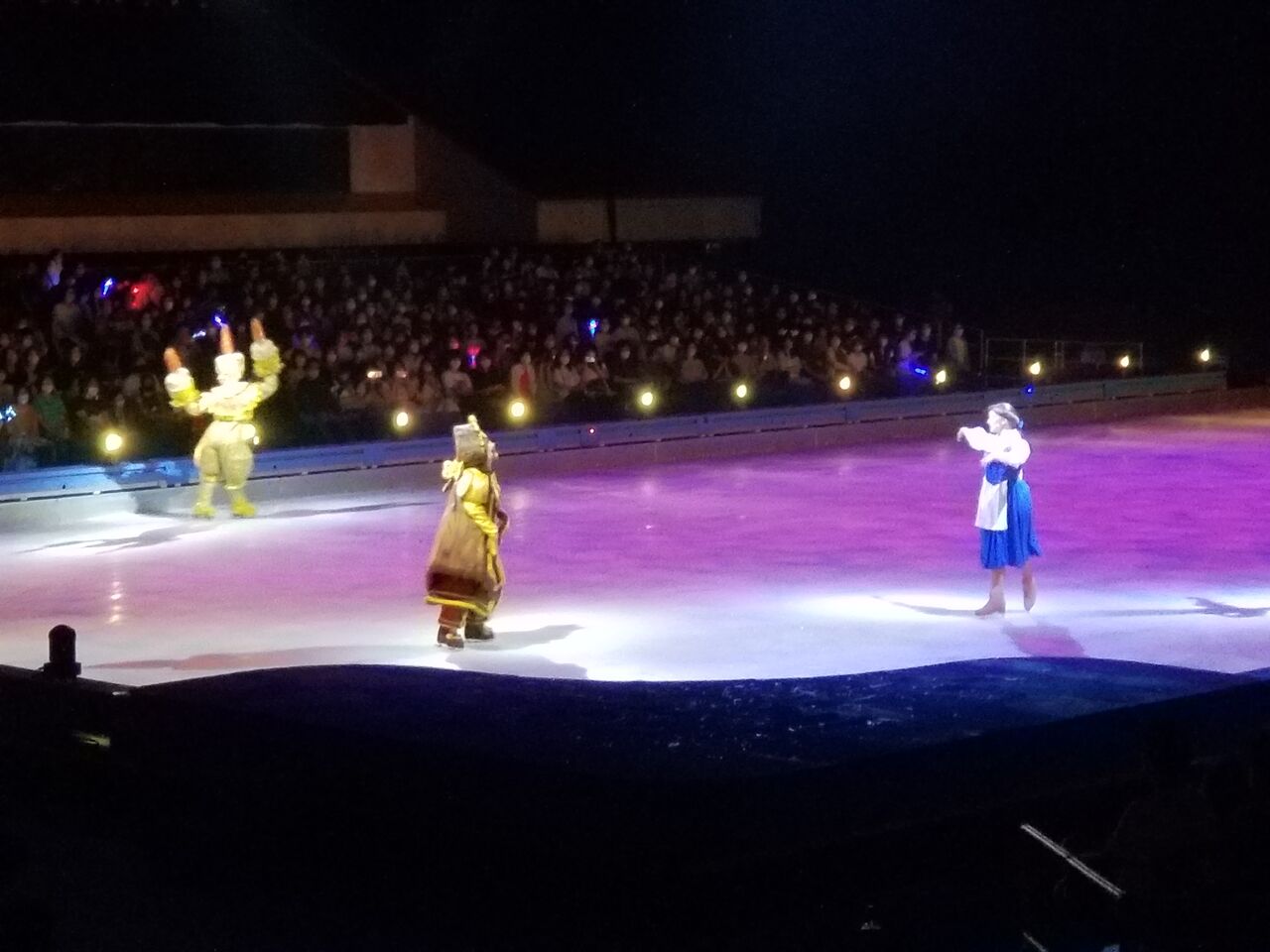 待ってた 3年ぶりのディズニーオンアイス 前編 かぁたんの日常