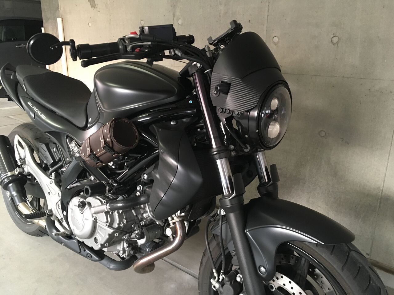 グラディウス丸目ライトとメーターバイザー Fun Ride バイク Blog With Cb650r グラディウス丸目ライトとメーターバイザー Fun Ride バイク Blog With Cb650r