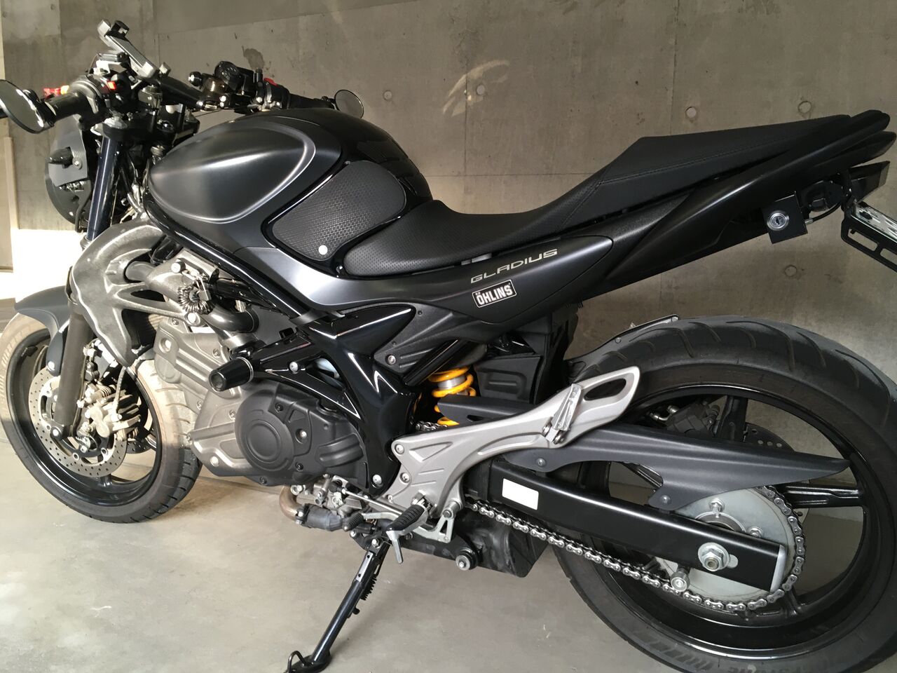 オーリンズリアサスペンション Fun Ride バイク Blog With Cb650r