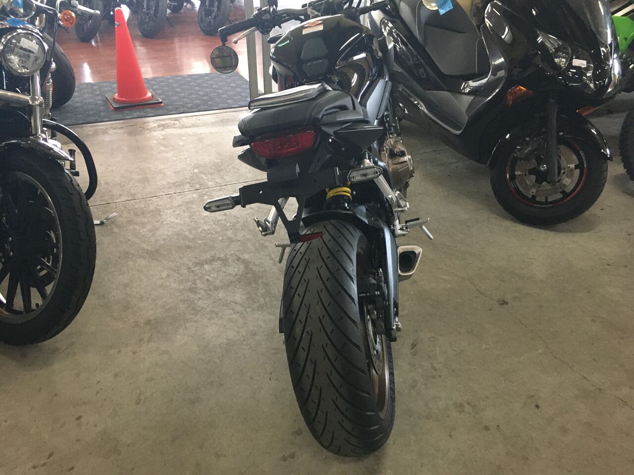 購入候補の大型バイクを見てきました Fun Ride バイク Blog With Cb650r