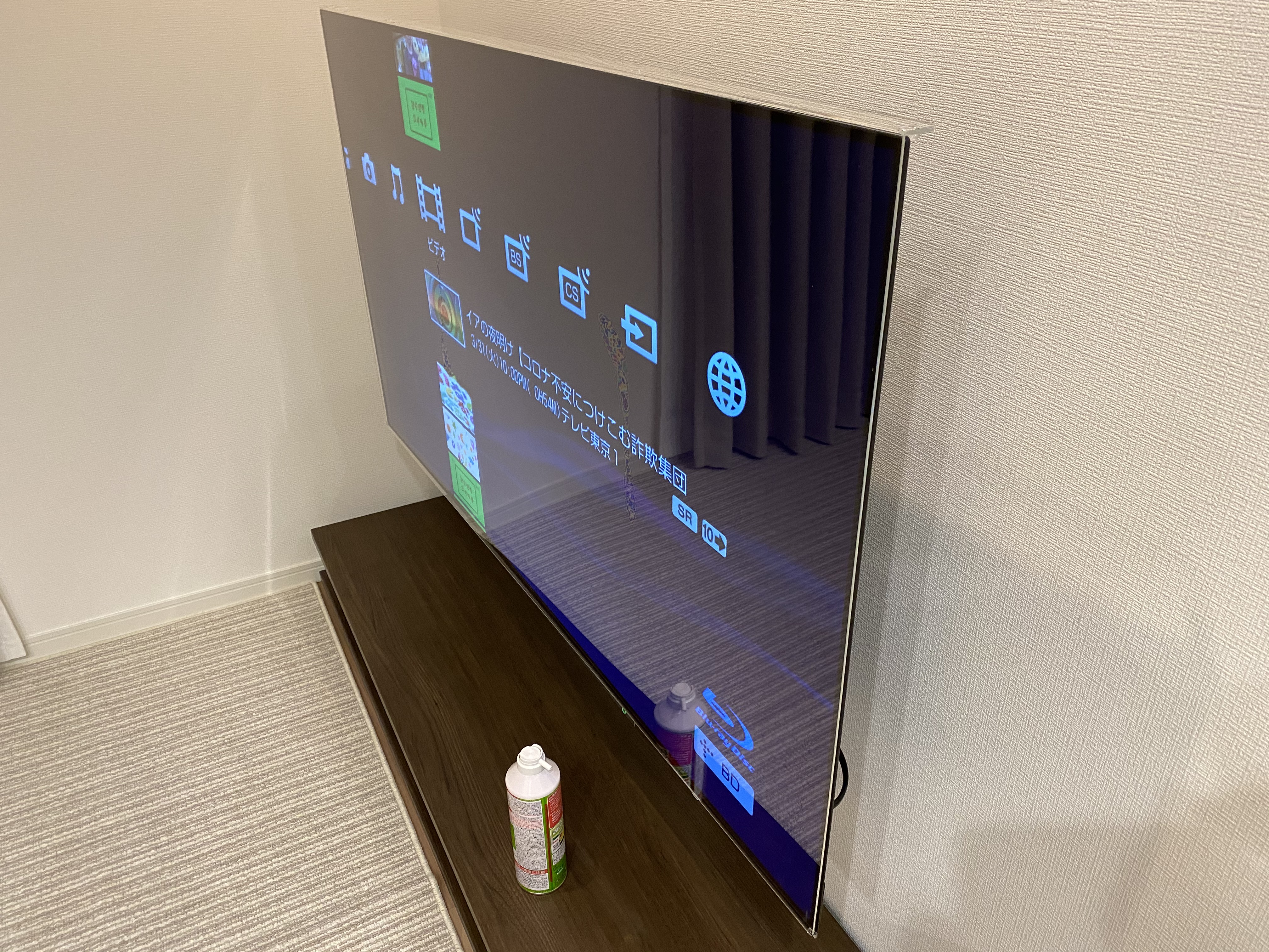 テレビにアクリルの保護パネルを付ける Memogaki テレビにアクリルの保護パネルを付ける Memogaki