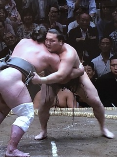 10B37AF5-82D7-46B6-B1B3-66770B438D3F