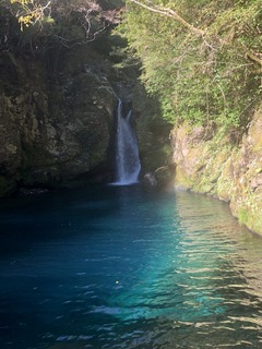 CD600FB2-DA5D-4767-86D1-EDFF37042260