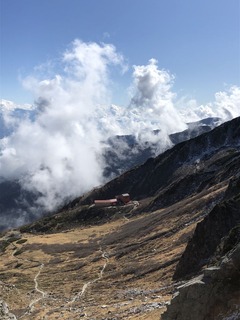 06FF4EE3-62D7-4040-8F59-98B72316A680