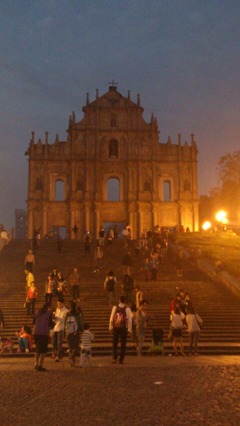 DD773660-37CC-41FC-B9B6-D48CA17770F0