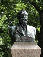 D85F20C7-C4F7-485A-931A-A27266DDDF50