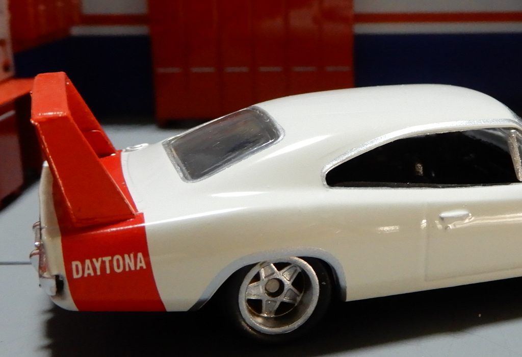 1/64 ダッジ チャージャーデイトナ 1969年 【改】 M2マシーン : 64分の1