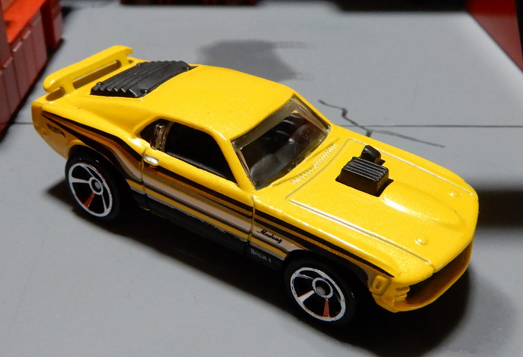 1/64 フォード マスタング マッハ1 1970年 ホットウィール : 64分の1