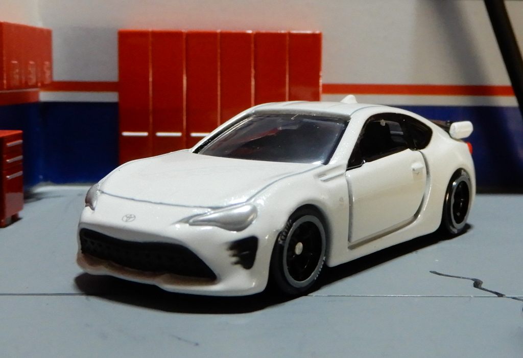 トミカ改造 トヨタ 86 初回限定色 廃盤 ☆深リム ☆ホットウィール トミカ改造 トヨタ 86 初回限定色 廃盤 ☆深リム ☆ホットウィール