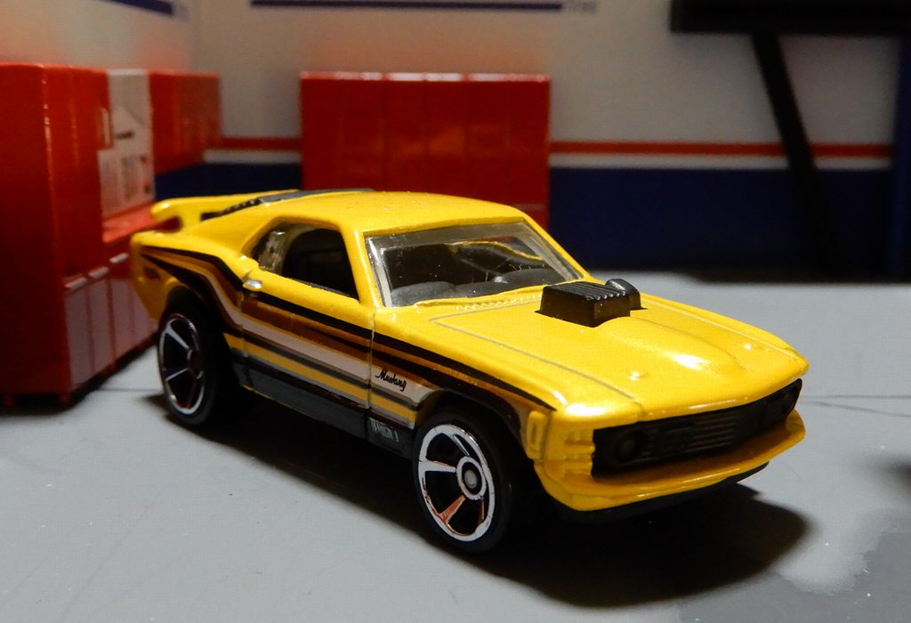 1/64 フォード マスタング マッハ1 1970年 ホットウィール : 64分の1