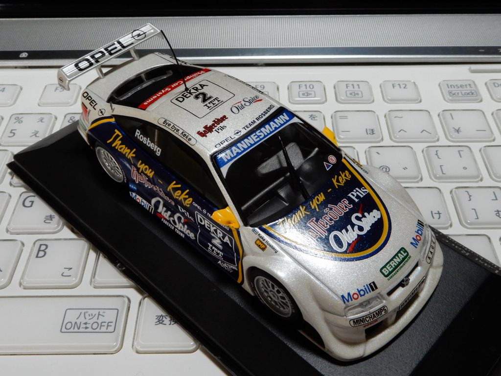 1/43 オペルカリブラ V6 1995DTM ホッケンハイム ミニチャンプス : 64分の1