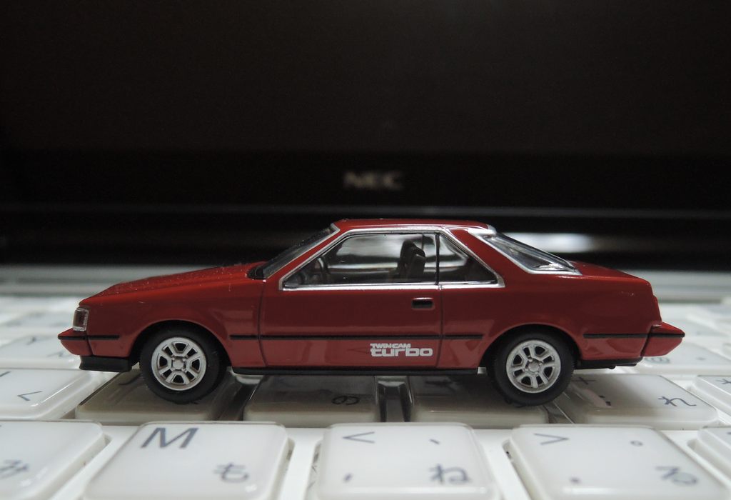 1 64 トヨタ コロナハードトップ 1800 Gt Tr トミカリミテッドヴィンテージ 64分の1