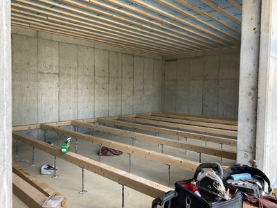 E641F9AE-9C6D-47DD-AF56-9C88A7C963ED