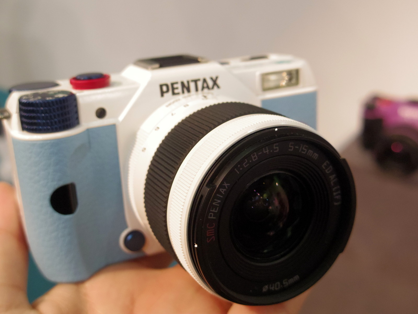PENTAX Q10 エヴァンゲリオンモデル