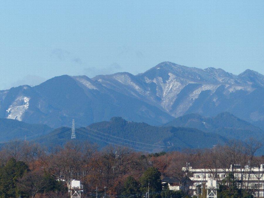 秩父連山雪化粧 かえで のデジブラ日記 秩父連山雪化粧 かえで のデジブラ日記