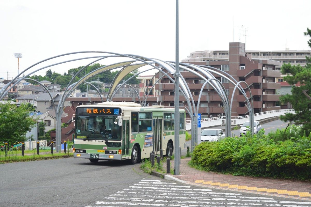 横浜国大までの臨時急行運行開始 相鉄バス情報室 １台のバスを追いかけて