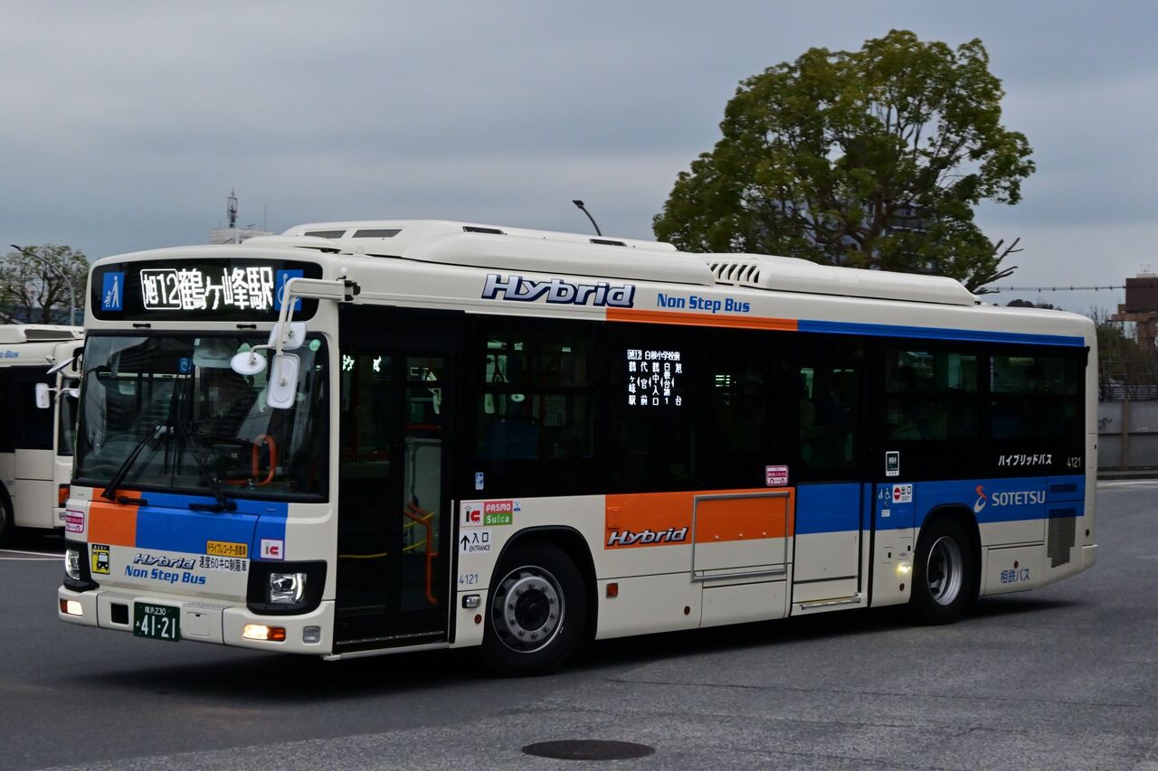 21年車が登場 相鉄バス情報室 1台のバスを追いかけて 21年車が登場 相鉄バス情報室 1台のバスを追いかけて
