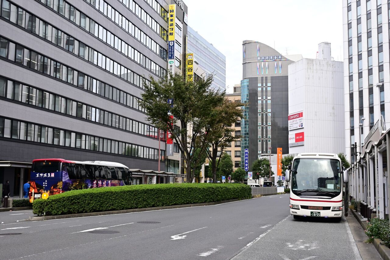 横浜駅西口 新横浜駅 たまプラーザ駅 軽井沢 草津温泉線開業 相鉄バス情報室 １台のバスを追いかけて
