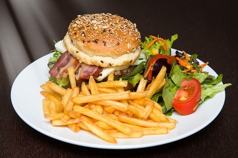 hamburger-1414423_640