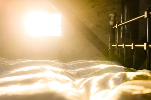 bed-3013209_640